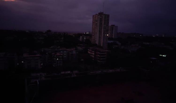 Toda Cuba se queda sin energía eléctrica tras el paso del huracán “Ian”