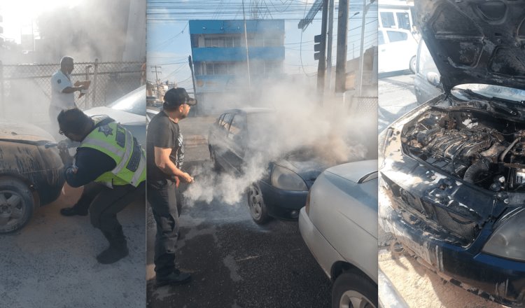 Se incendia auto en Méndez por presunto corto circuito