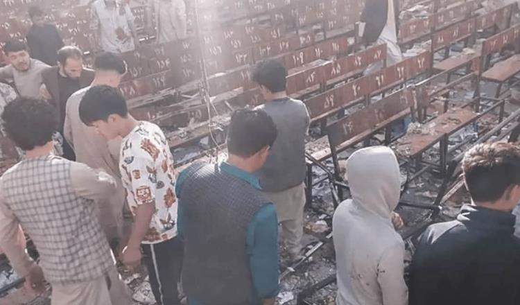 Mueren 19 personas tras explosión en centro educativo de Kabul