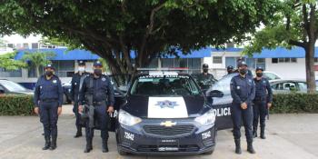 Colonos del Campestre entregan patrulla a la Policía Estatal para reforzar vigilancia en la zona