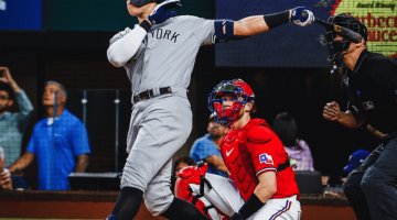 ¡"Juez" histórico!  Aaron Judge conecta su cuadrangular 62 y rompe récord