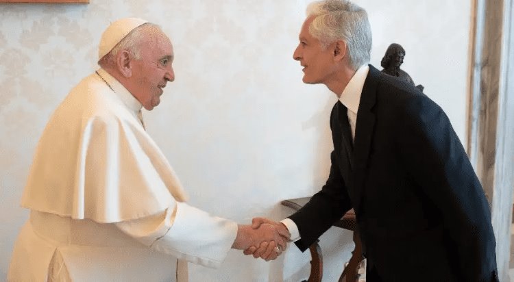 Recibe Papa Francisco a gobernador del Estado de México