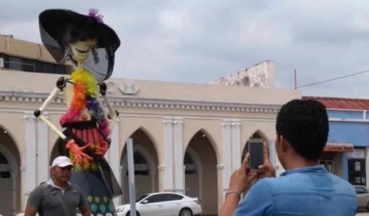 Retomará Papagayo instalación de catrinas monumentales por Día de Muertos