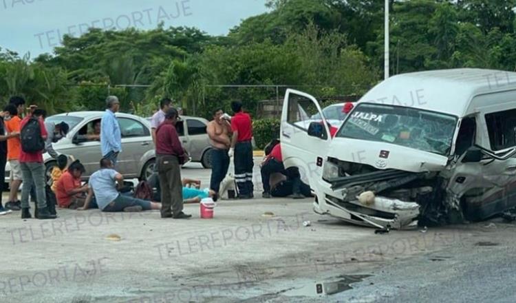 5 lesionados deja choque múltiple en la Nacajuca - Villahermosa