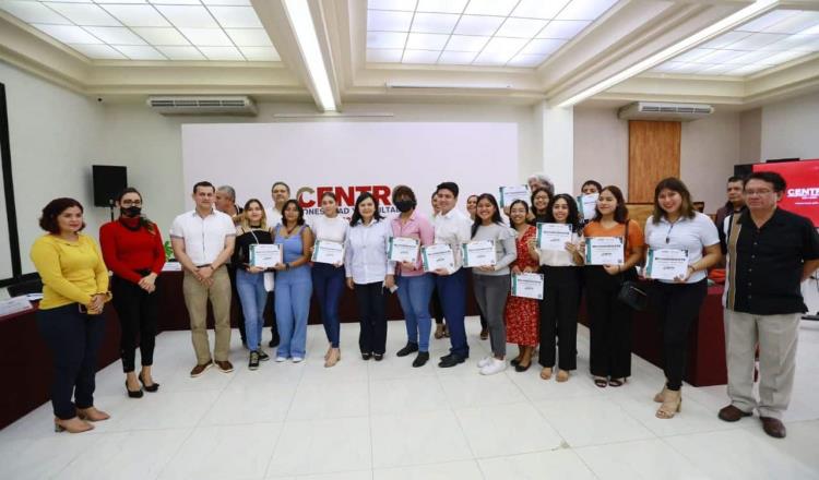 Entregan premios a ganadores del Concurso de Señalética de Cocodrilo 2022