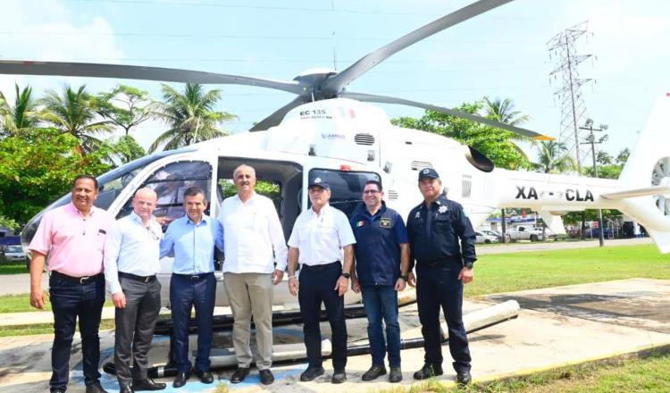 Donan helicóptero al Gobierno de Tabasco; será para protección Civil y seguridad pública
