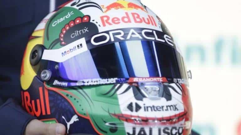 Checo presentó el casco que usará en el GP de México
