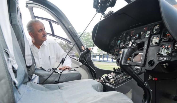 A helicóptero donado le falta el color institucional y otros trámites para poder volar: Gobernador