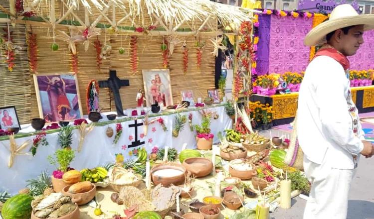 Inauguran altar tabasqueño en Ofrenda Monumental de Día de Muertos en CDMX