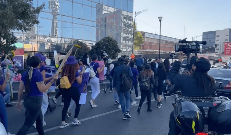 Marchan en CDMX para exigir justicia para Ariadna Fernanda