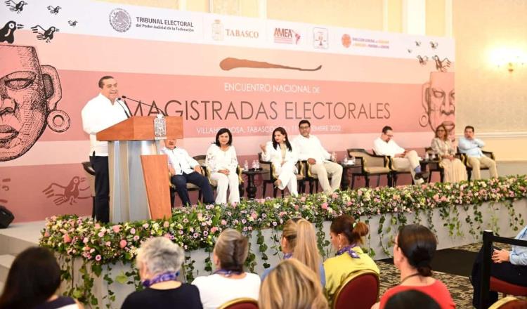 Tabasco es un estado que avanza en paridad de género, destaca Juan Carlos Castillejos