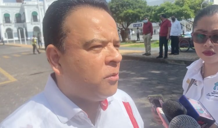 Gaudiano usaba avión de Conagua para irse de vacaciones, acusa Marcos Rosendo