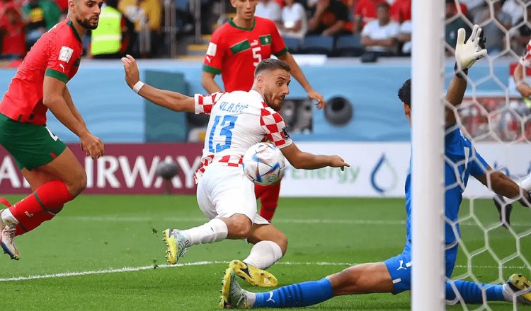 Marruecos rescata un punto al empatar con Croacia en el inicio del Grupo F