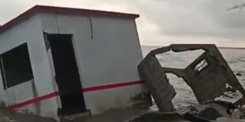 Devora mar 2 casas en 16 días; destrucción en El Bosque, Centla continúa