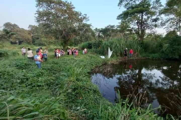Se ahoga niña en poza en Huimanguillo