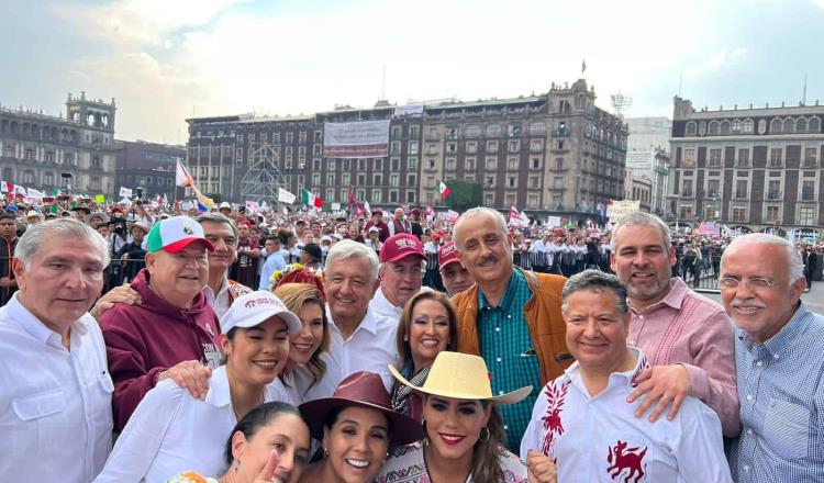 Gobernadores morenistas respaldan a López Obrador en la “Marcha del Pueblo”
