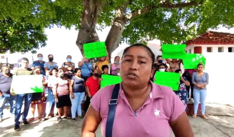 Ambulantes de Tamulté piden al Ayuntamiento les autorice permisos para vender en el parque