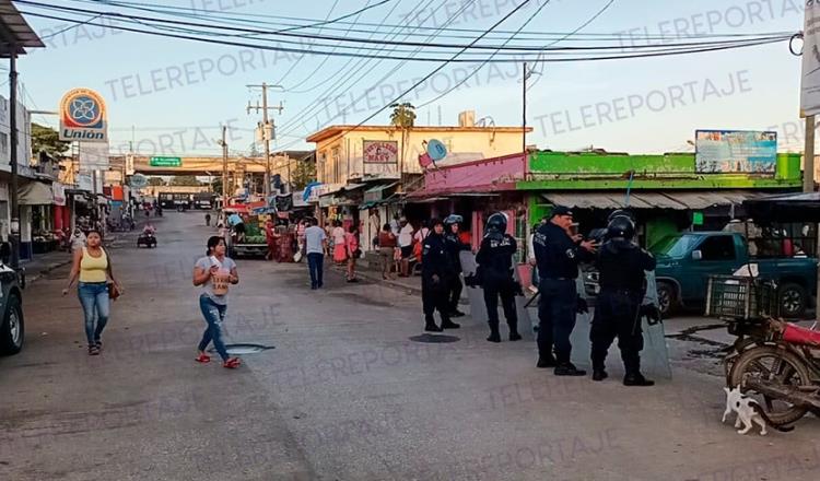 Desalojan a ambulantes del parque de Villa Ocuiltzapotlán