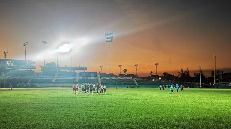 Leo Heras y Joseph Rosa reportan a la pretemporada de Olmecas