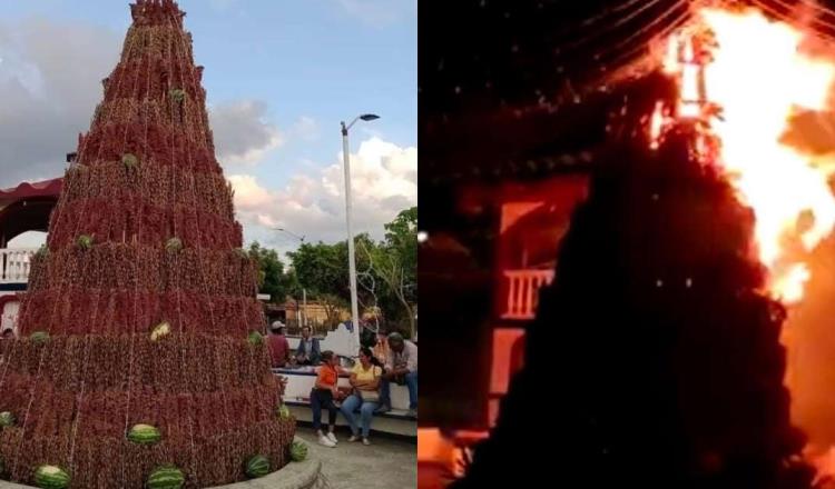 Incendian árbol de Navidad en Niltepec, Oaxaca