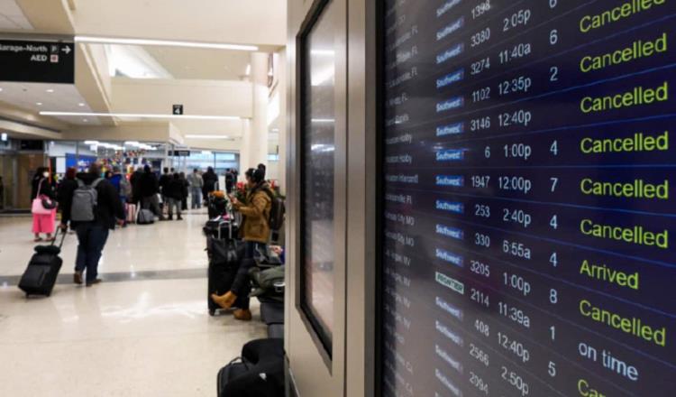 Cancelan más de 6 mil vuelos en EE. UU. por “supertormenta” invernal