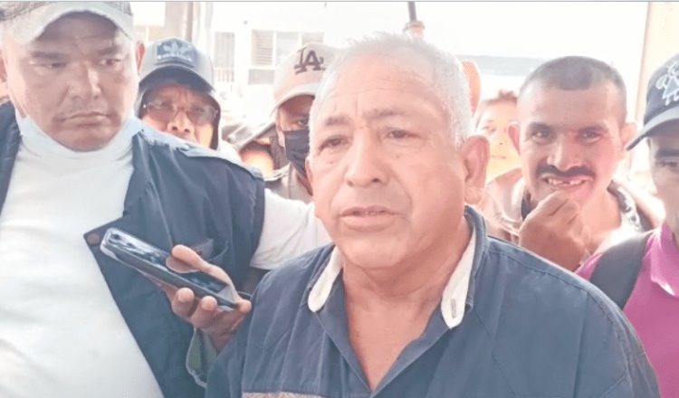 Protestan por segunda vez pobladores de La Isla que demandan pago por inundaciones