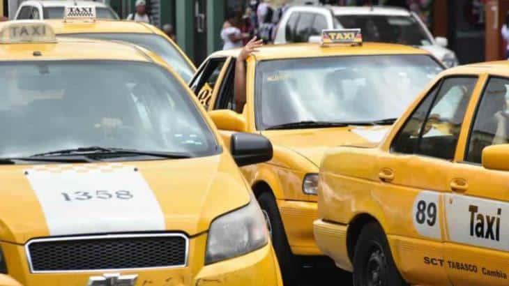 Se blindan taxis amarillos ante presuntos operativos a partir del 1 de enero por cambio de cromática