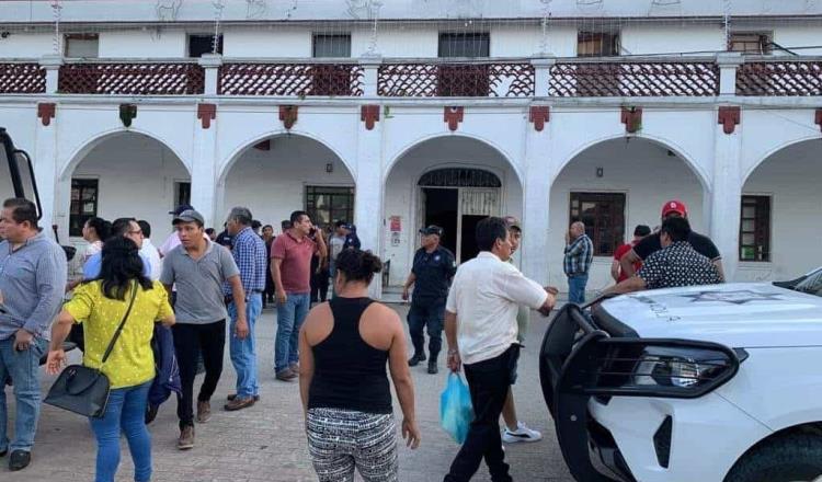 Roban nómina durante asalto en Palacio Municipal de Pichucalco; hay un muerto y un detenido