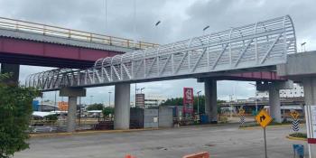 Nuevo puente peatonal de Universidad costó 9.3 mdp