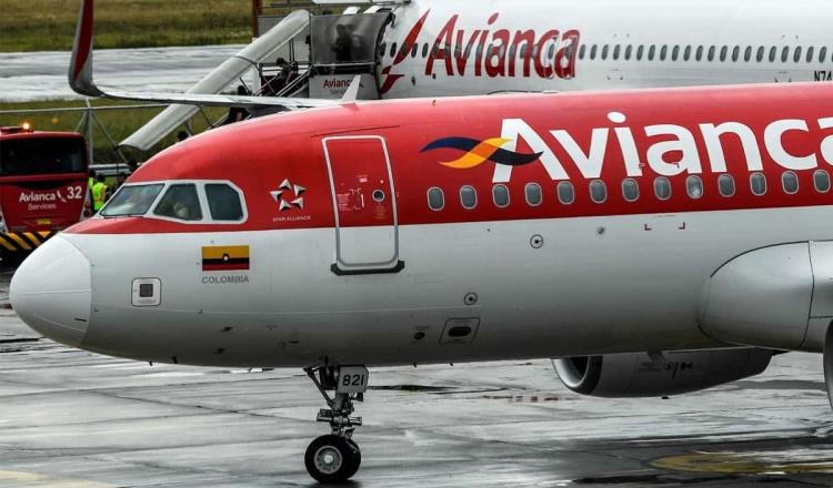 Hallan 2 cadáveres en tren de aterrizaje de un avión de Avianca en Bogotá 