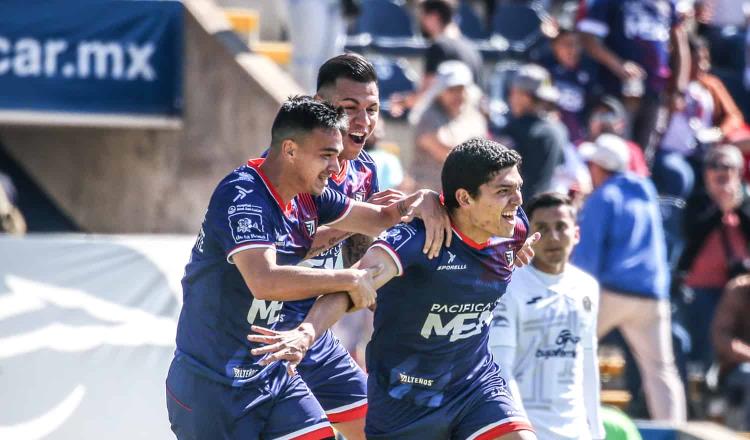 Chevy Martínez anota en su primer encuentro con el Tepatitlán que golea a La Paz 3-0