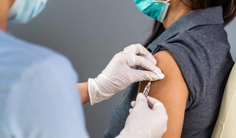 Vacuna ‘Patria’ contra Covid-19 va bien, asegura Salud federal