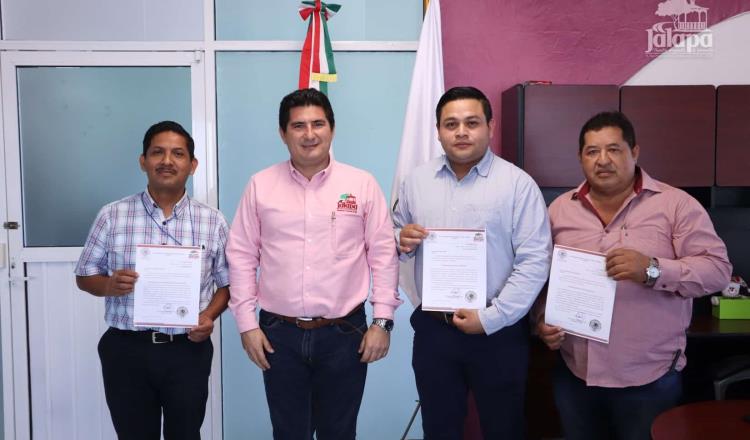 Presidente municipal de Jalapa realiza cambios en su gabinete