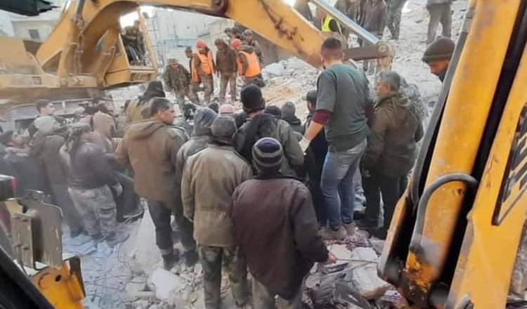 Derrumbe de edificio en Alepo, Siria deja 16 muertos