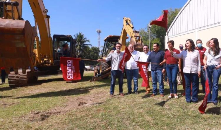 Dan banderazo en Centro a construcción y mantenimiento de jagüeyes, terraplenes y drenes