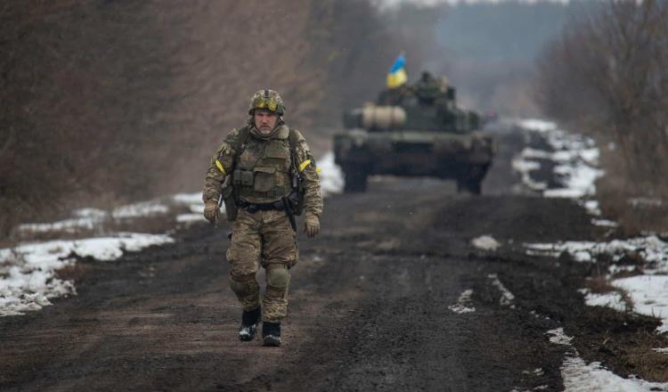 Anuncia EE. UU. envío de 31 tanques Abrams a Ucrania