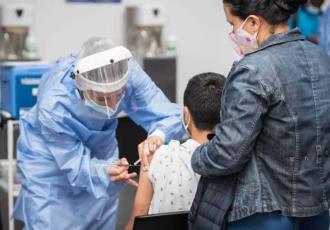 Aplicarán vacunas caducas de COVID-19 a menores en Guerrero