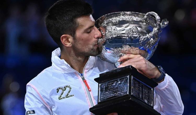 Djokovic gana su Grand Slam 22 en Australia y empata a Rafael Nadal