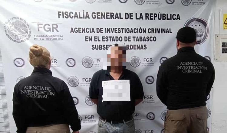 Detienen a sujeto fuertemente armado en los límites de Huimanguillo y Veracruz