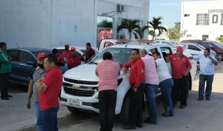 Protestan bomberos de Protección Civil estatal por falta de pago