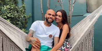 Esposa de Dani Alves le pide el divorcio