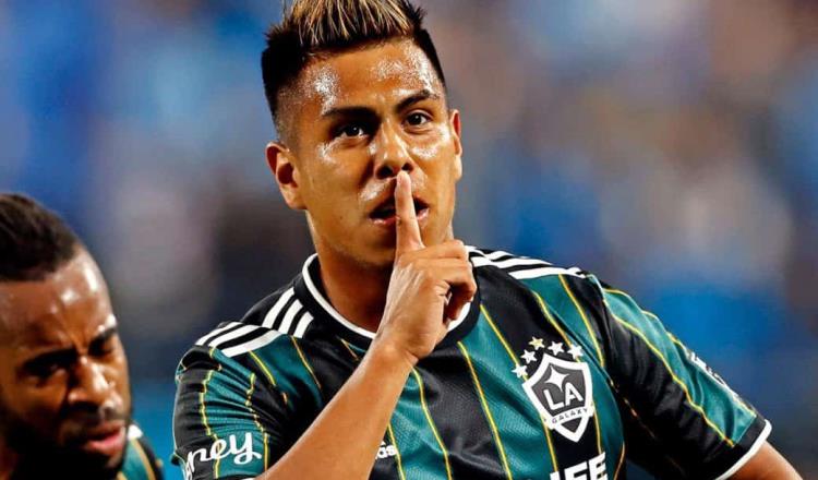 Besiktas de Turquía busca al mexicano Efraín Álvarez