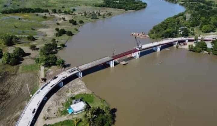 Firme, visita de Adán Augusto a Tabasco el próximo lunes para inaugurar puente de Quintín Arauz