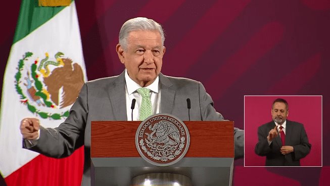 Celebra López Obrador que México desplazó a China en monto de remesas