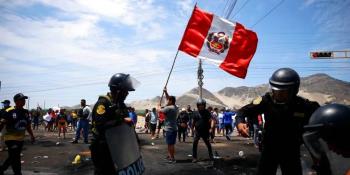Por protestas, Dina Boluarte declara estado de emergencia en 7 regiones de Perú