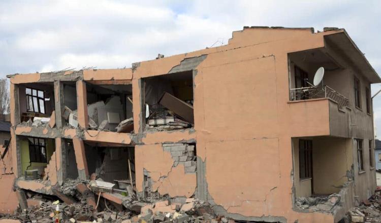 Lamenta México muertes y daños por sismo en Turquía