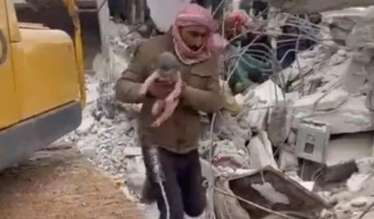 Nace bebé bajo los escombros del sismo en Siria