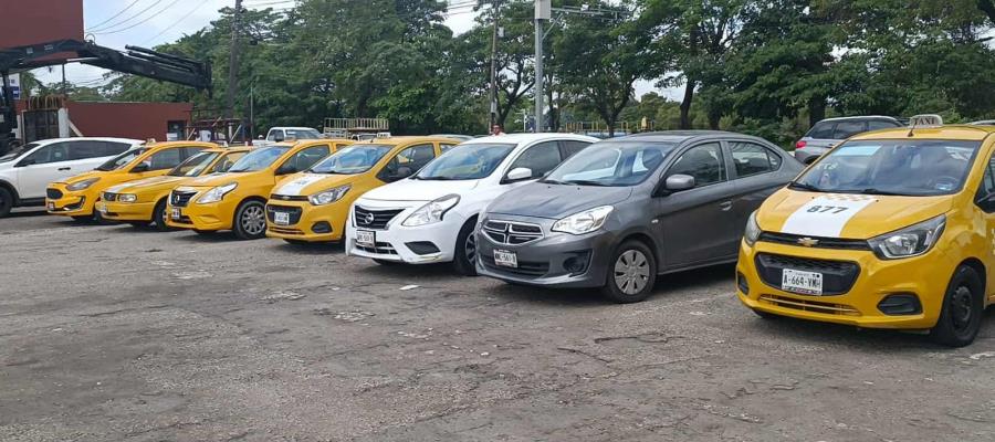 Semovi presiona a taxis amarillos para cambiar cromática: PRD