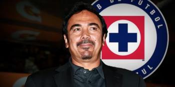 Hugo Sánchez está cerca de convertirse en técnico del Cruz Azul