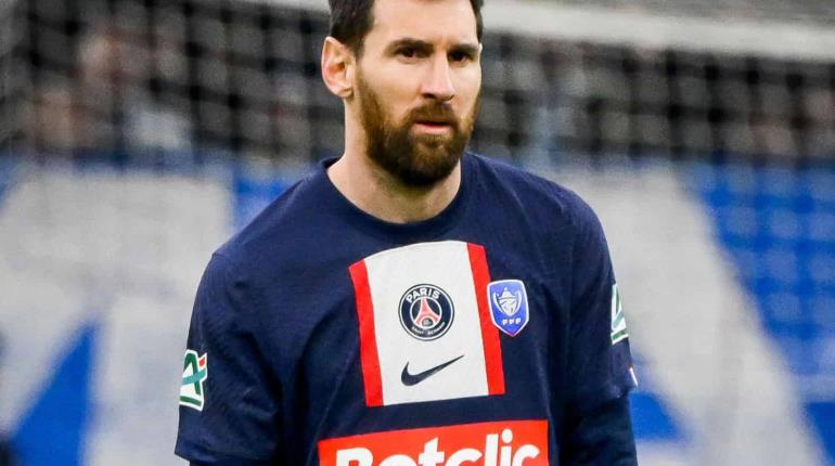 Messi abandonó entrenamiento del PSG por no estar de acuerdo con el entrenador